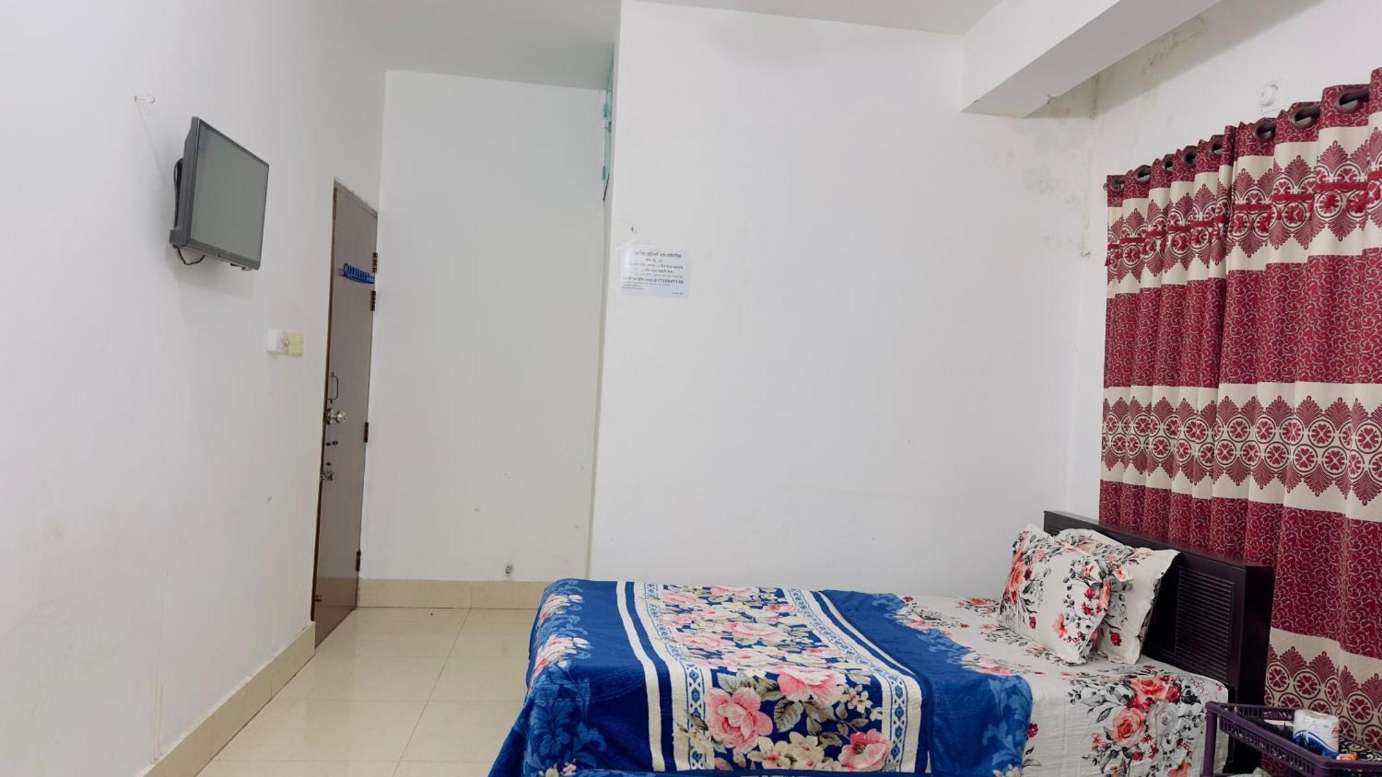 Mohammadia Restaurant & Guest House Near United Hospital Dhaka Exterior photo