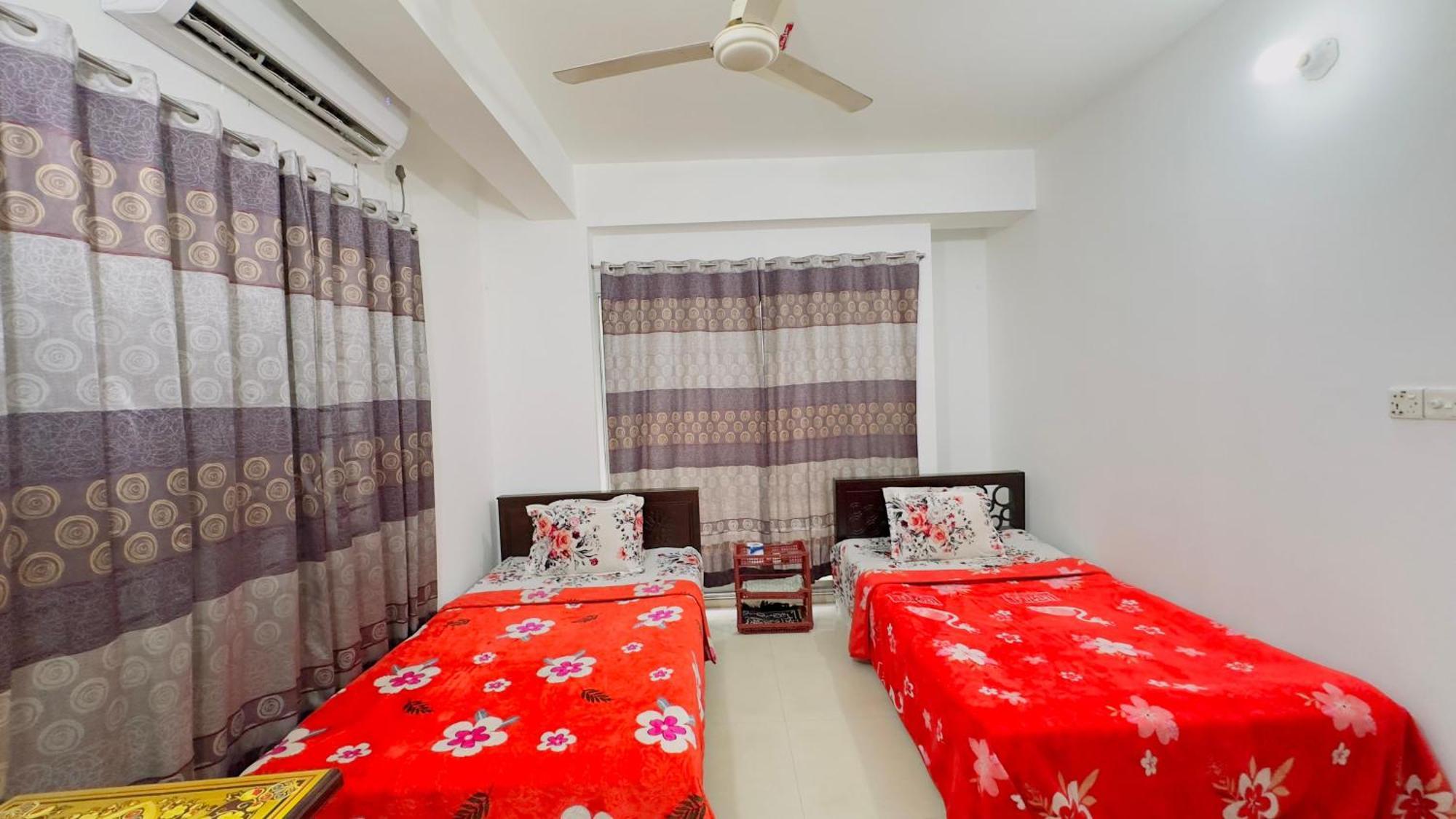 Mohammadia Restaurant & Guest House Near United Hospital Dhaka Exterior photo